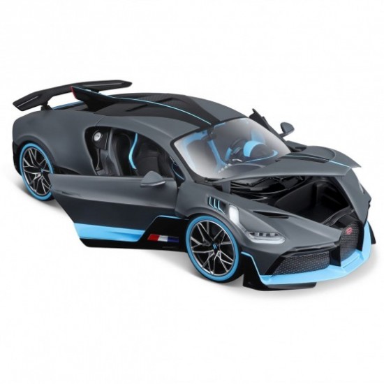 Автомобиль Bburago 1:18 Bugatti Divo (18-11045) grey
