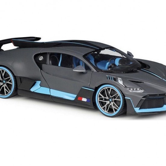 Автомобиль Bburago 1:18 Bugatti Divo (18-11045) grey