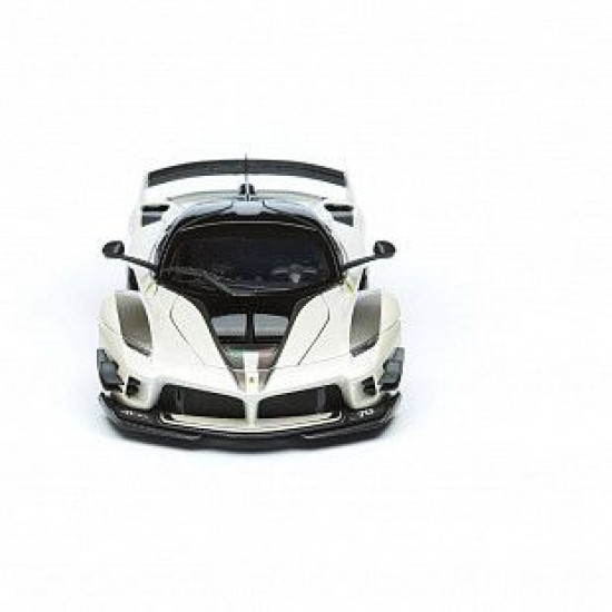 Автомобиль Bburago 1:18 Ferrari FXX-K Evo (18-16012) silver