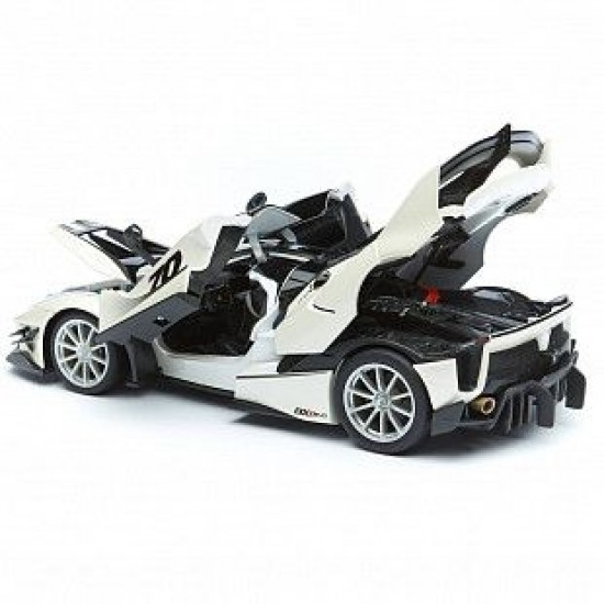 Автомобиль Bburago 1:18 Ferrari FXX-K Evo (18-16012) silver