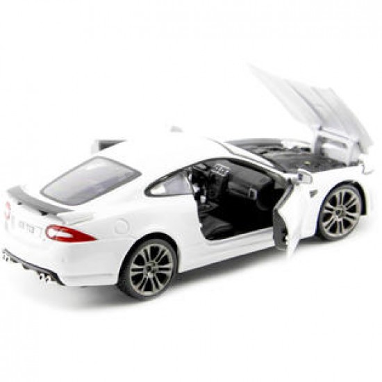 Автомобиль Bburago 1:24 Jaguar XKR-S (18-21063) white