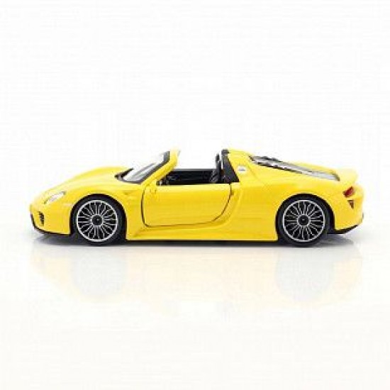 Автомобиль Bburago 1:24 Porsche 918 Spyder (18-21076) yellow