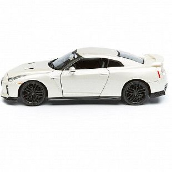 Автомобиль Bburago 1:24 Nissan GT-R (18-21082) white