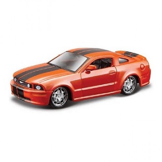 Автомобиль Bburago 1:64 Ford Mustang GT (18-59024) yellow