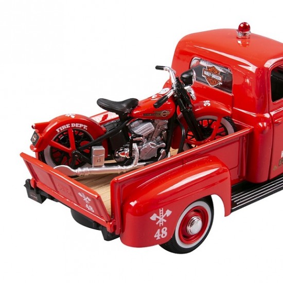 Автомобиль Maisto 1:24 HD Ford F-1 Пикап [1948] "Пожарная" с мотоциклом  (32191)