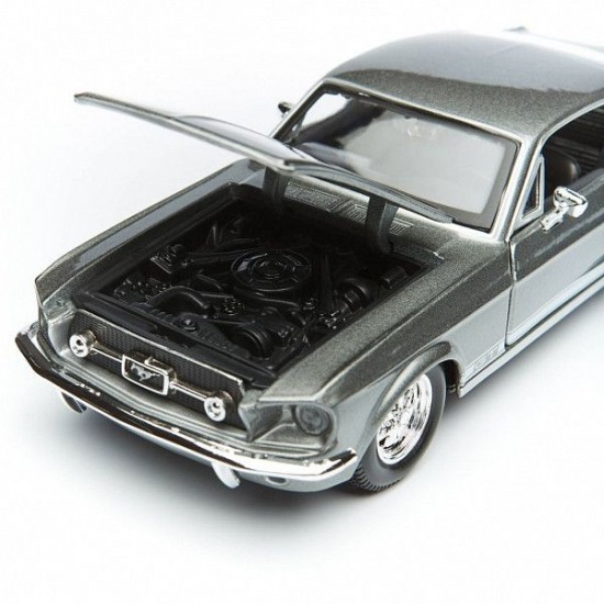 Автомобиль Maisto 1:24 Ford Mustang GT [1967] (31260) grey
