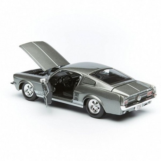 Автомобиль Maisto 1:24 Ford Mustang GT [1967] (31260) grey