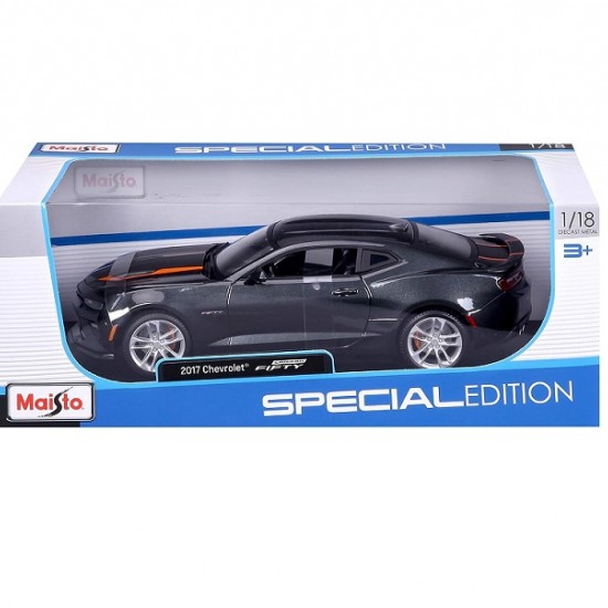 Автомобиль Maisto 1:18 Chevrolet Camaro SS купе [2017] (31385) black/orange