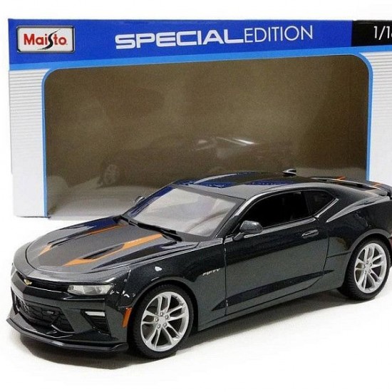 Автомобиль Maisto 1:18 Chevrolet Camaro SS купе [2017] (31385) black/orange