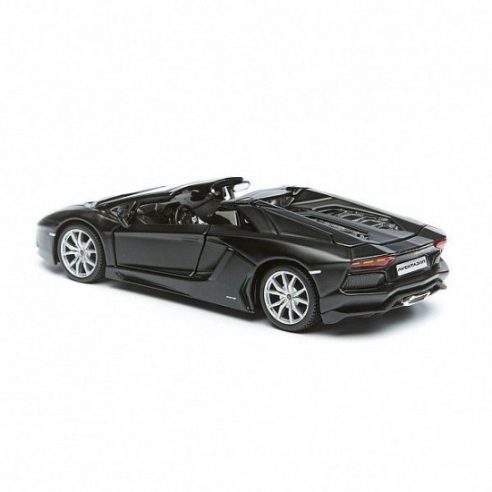 Автомобиль Maisto 1:24 Lamborghini Авентадор (31504) black