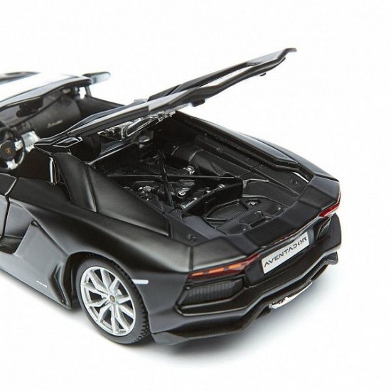 Автомобиль Maisto 1:24 Lamborghini Авентадор (31504) black