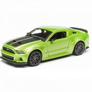 Автомобиль Maisto 1:24 Ford Mustang [2014] (31506) green