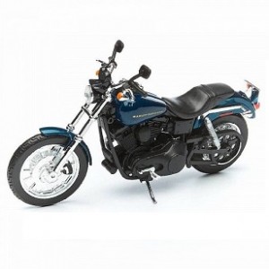 Мотоцикл Maisto 1:12 Harley-Davidson [2004] Dyna Super Glide Sport (32321) blue