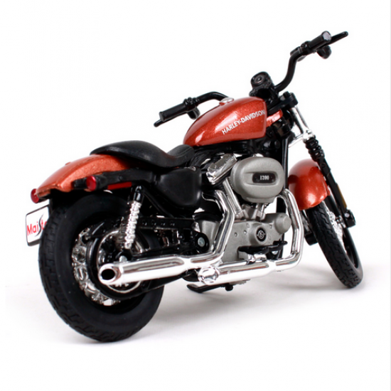Мотоцикл Maisto 1:18 Harley-Davidson [2007] Nightster XL 1200N (39360 20-18863) 