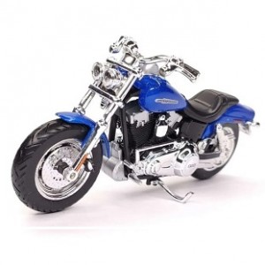Мотоцикл Maisto 1:18 Harley-Davidson [2009] Fat Bob CVO FXDFSE (39360 20-21905) blue
